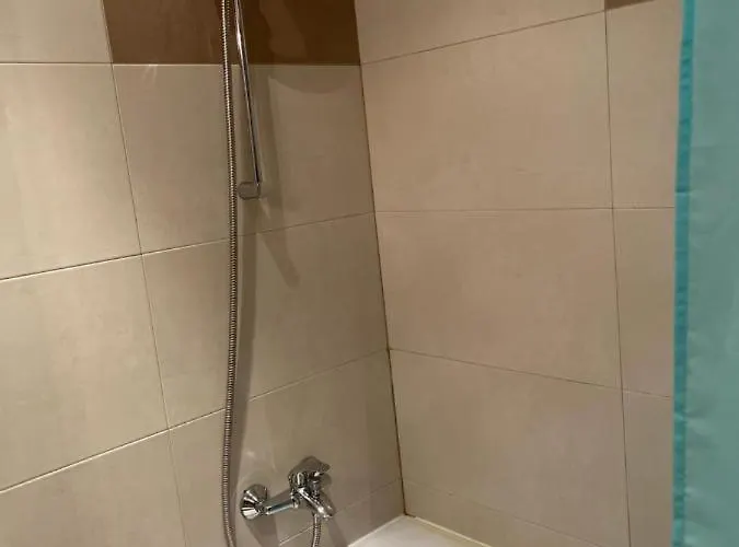 Charming Comfortable At Cornelia Deluxe With Free Pool And